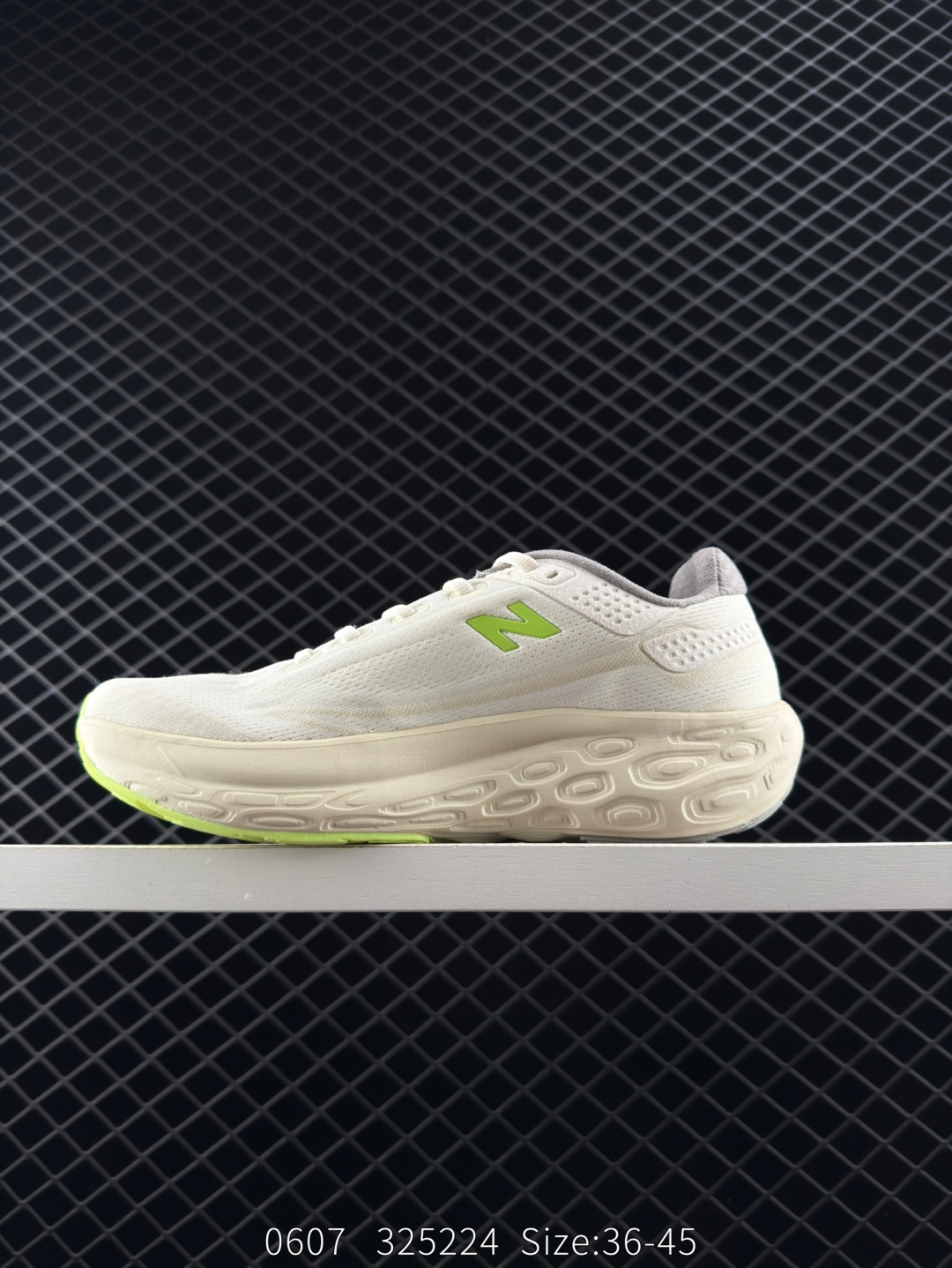 New Balance M1080LUM